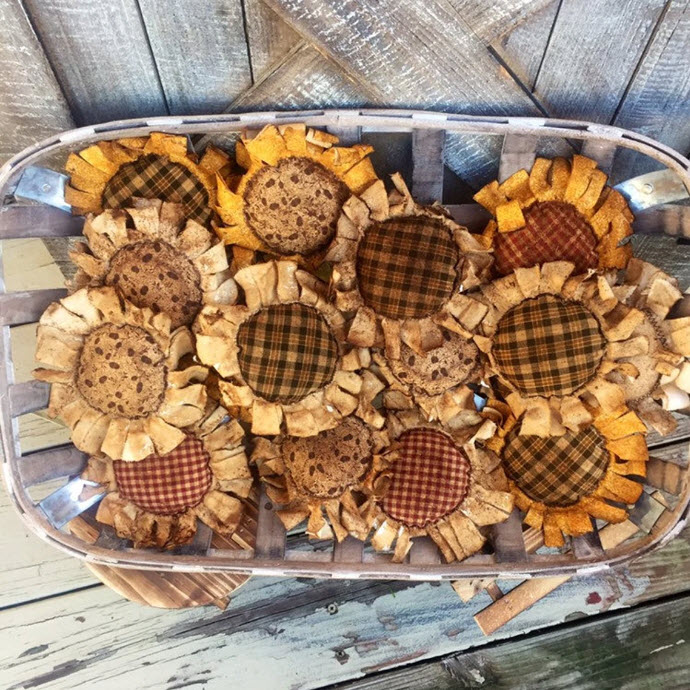 Primitive fabric sunflower bowl filler